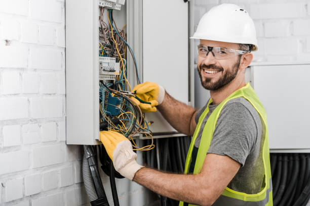 Best Electric Panel Repair  in East Bethel, MN